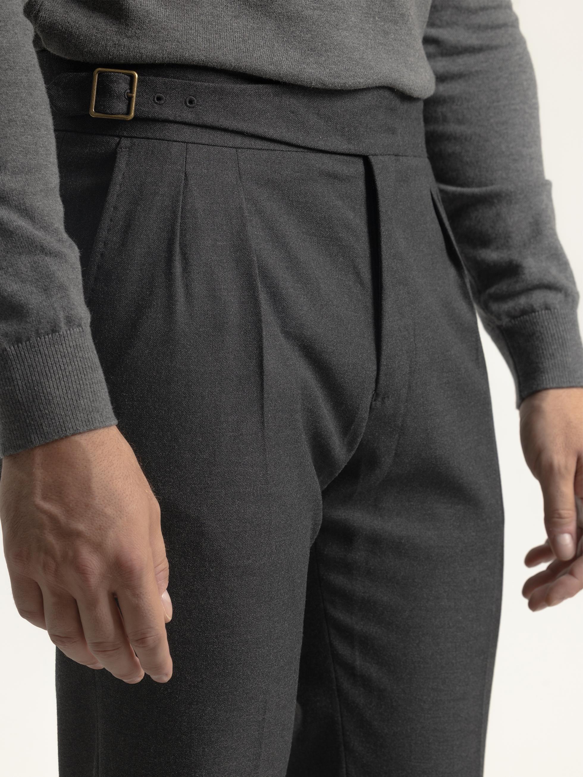 PANTALON GURKHA GRIS OSCURO - Image 2
