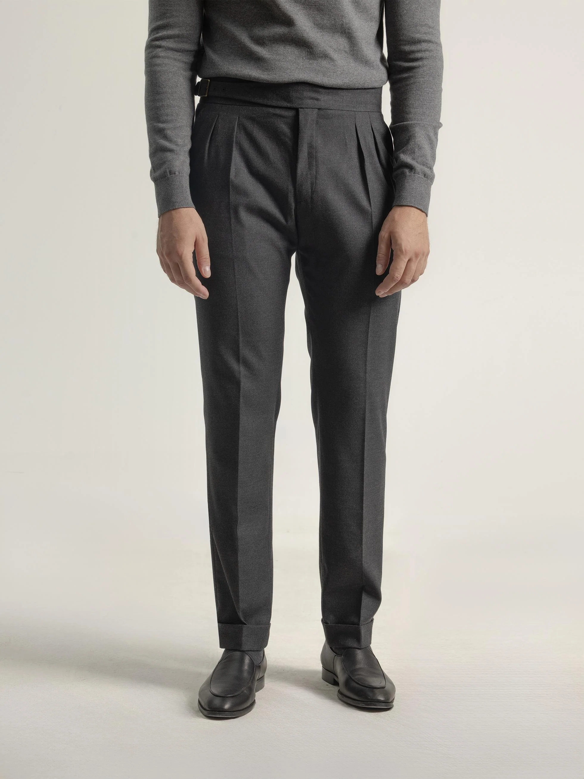 PANTALON GURKHA GRIS OSCURO - Image 3