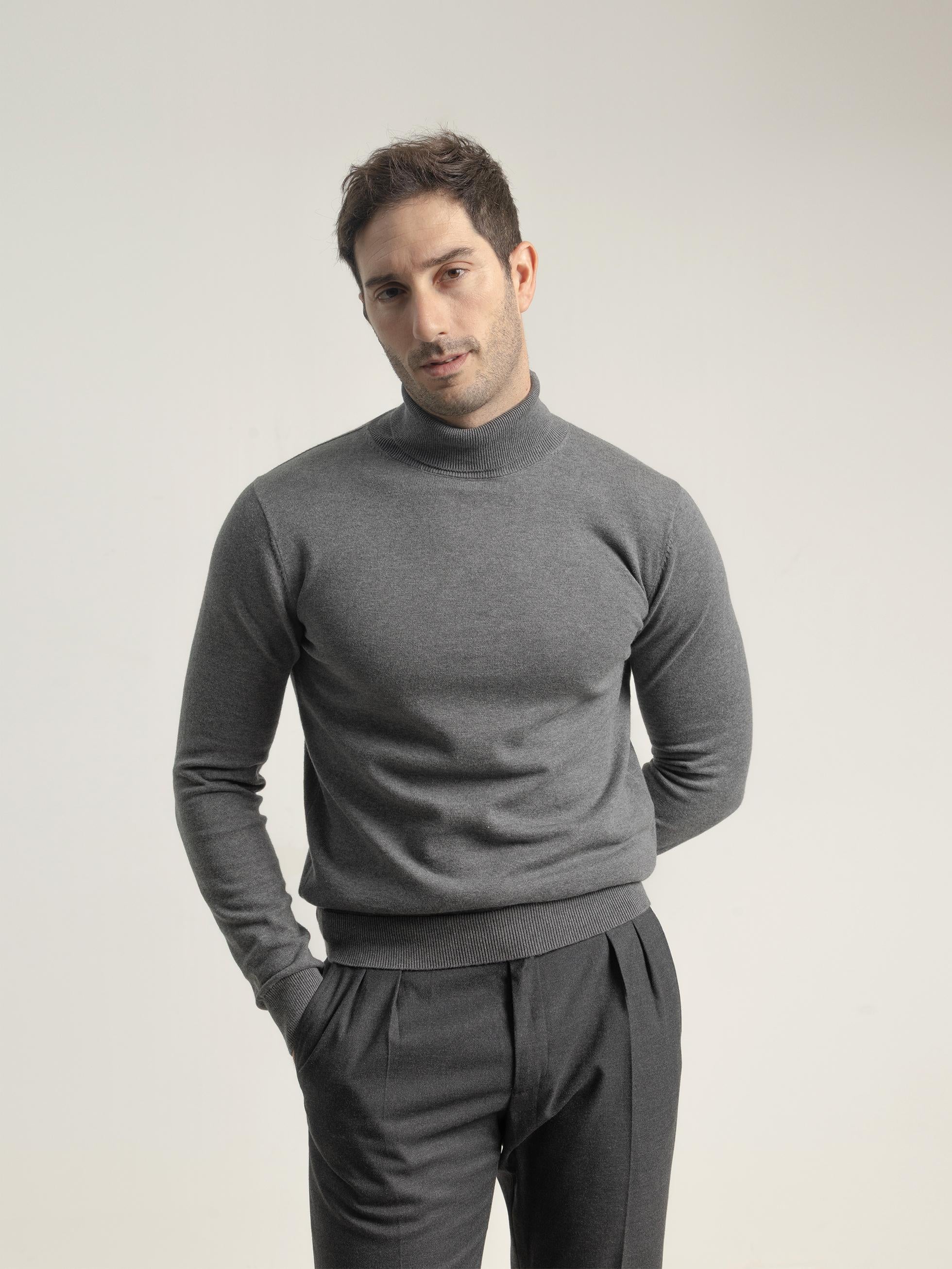 JERSEY CUELLO ALTO GRIS