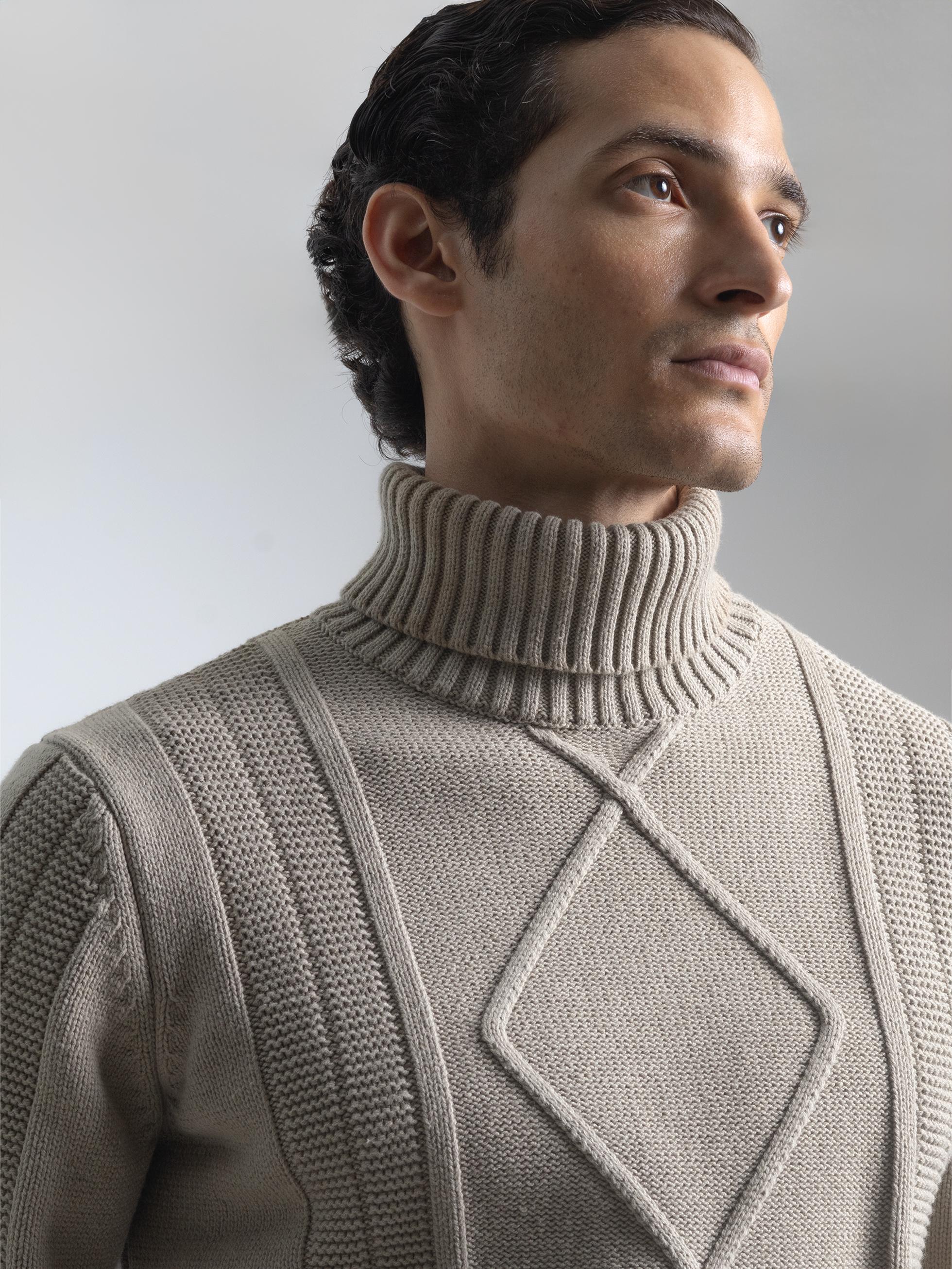 JERSEY ARAN CUELLO ALTO PIEDRA - Image 2