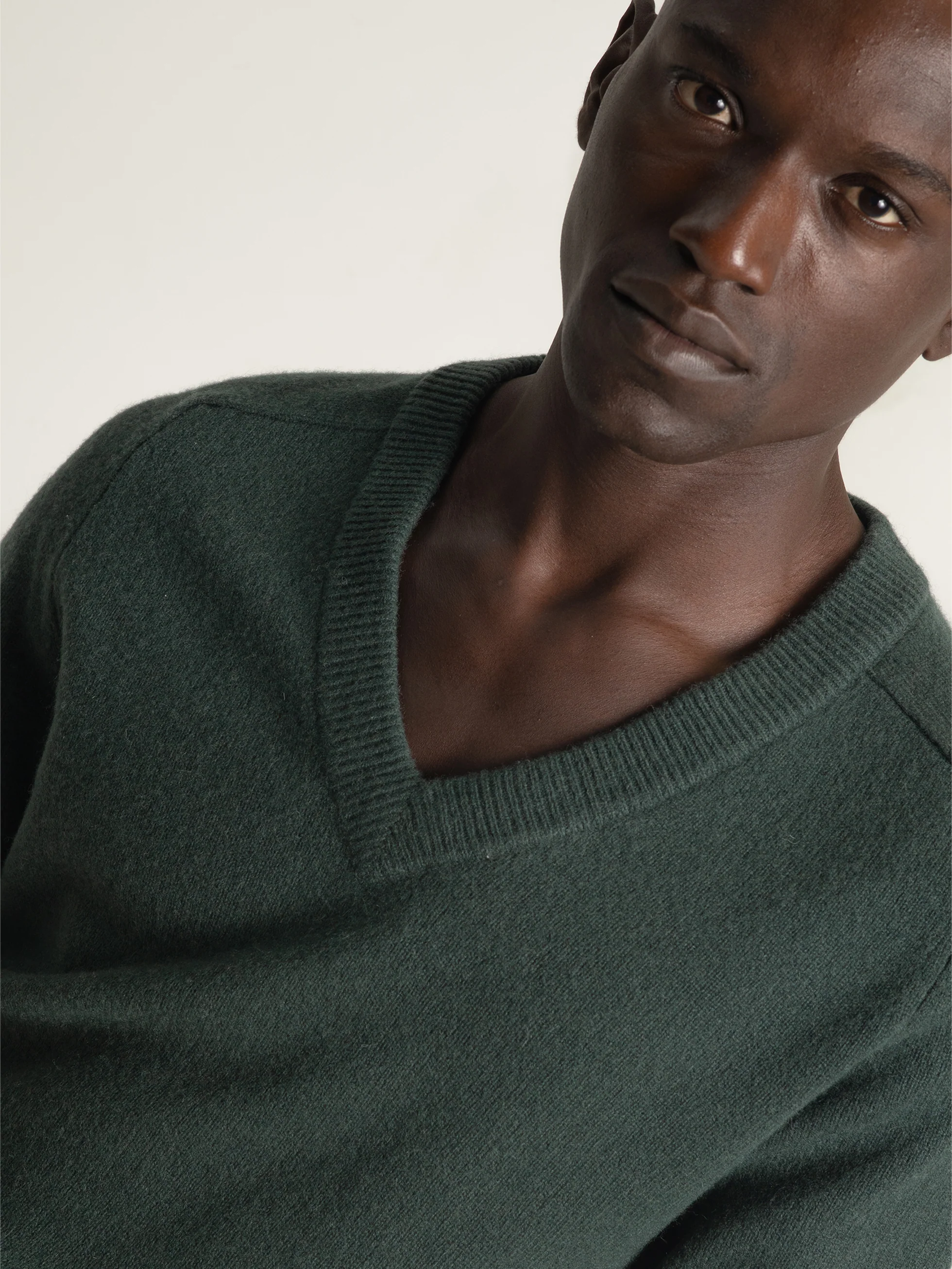 JERSEY CUELLO VINTAGE LANA VERDE OSCURO - Image 2