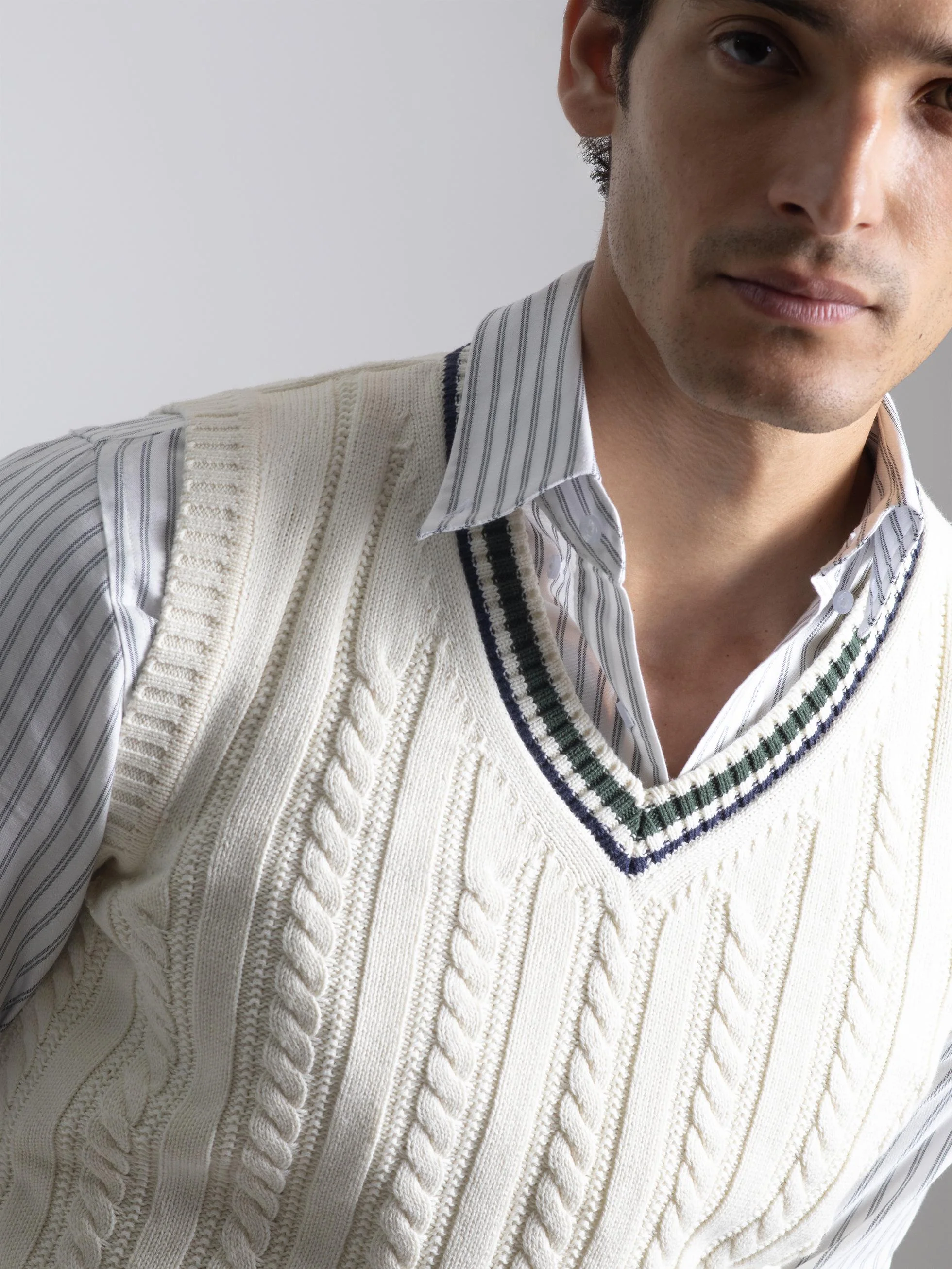 CHALECO UNIVERSITY CRICKET - Image 2